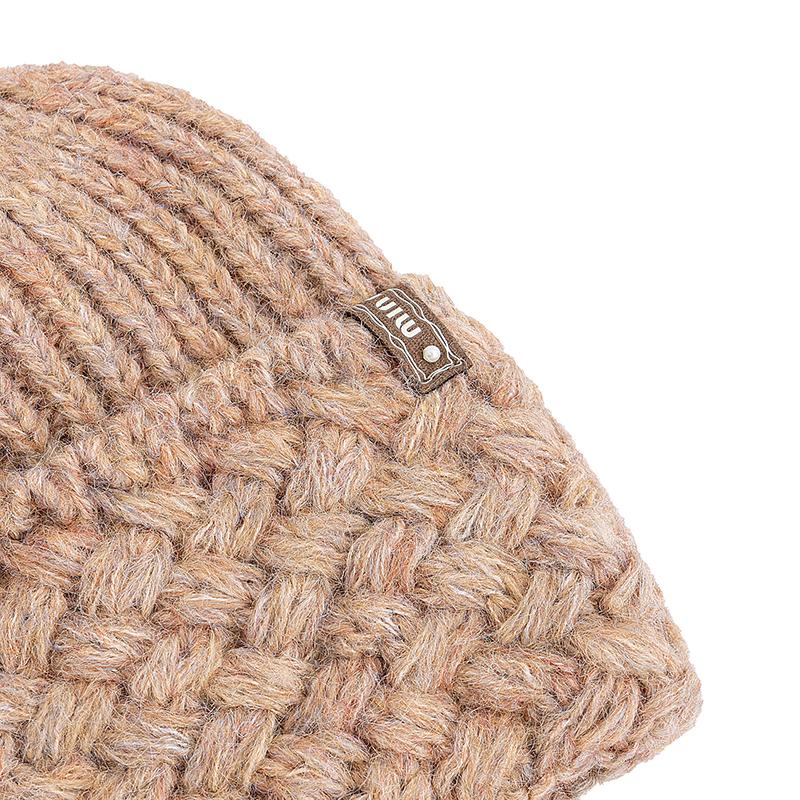 Nová dámská plyšová teplá čepice z umělé kožešiny, trendy pletená čepice, módní dámská elegantní zimní čepice