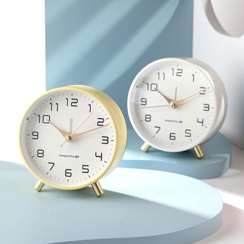 Nordic Light Luxury Quiet Alarm Clock Students Use A Simple Clock with A Frosted Metal Table Clock Alarm Clock