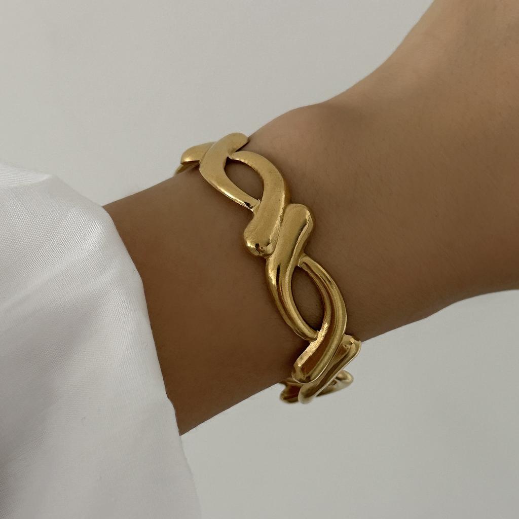 Vintage Stainless Steel Flower Heart Bracelet For Women Gold Color Irregular Geometric Cuff Bangles Bracelets Aesthetic Jewelry