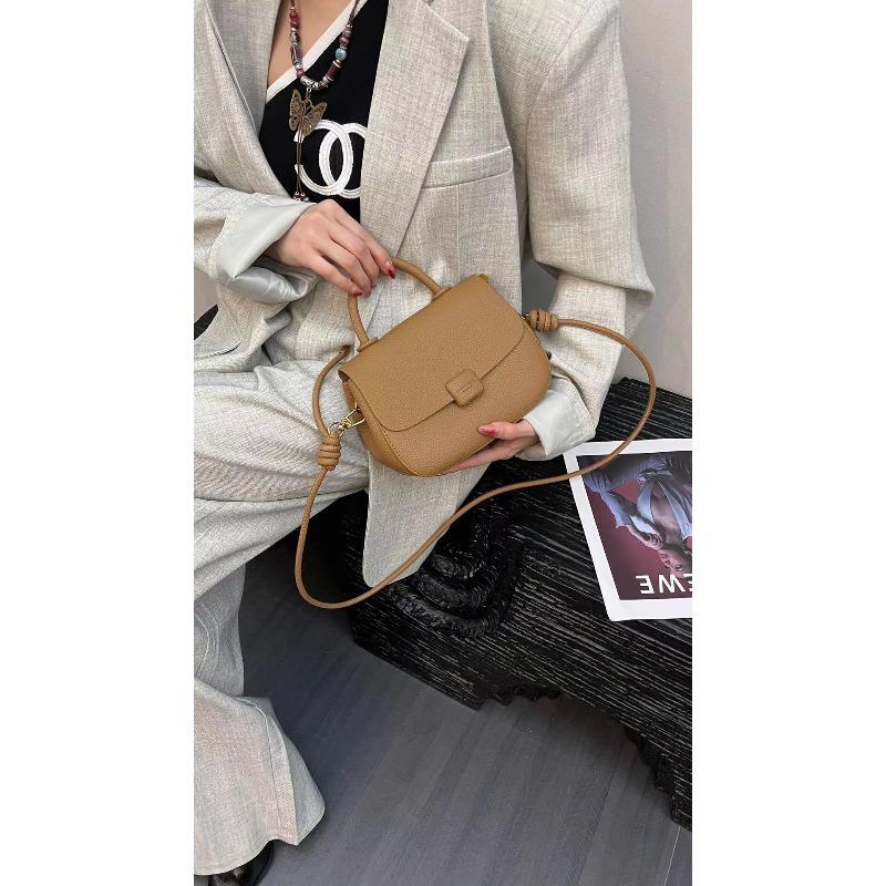 

One shoulder new bag fashionable versatile small square bag solid color handbag bag