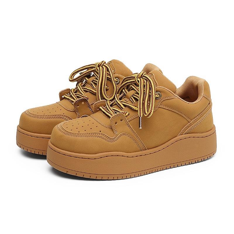 2025 spring and autumn new board shoes niche couple bread women's thick soles increase the trend of sports and leisure sports shoes