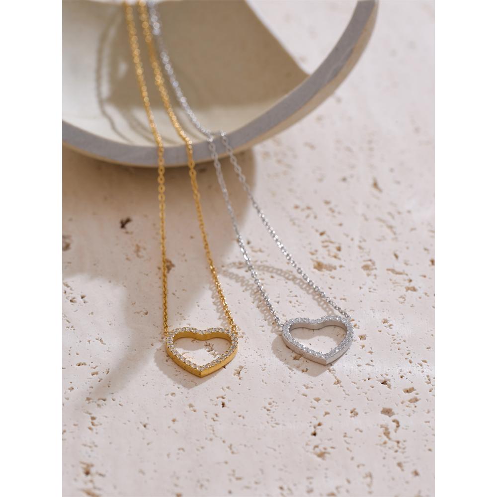Yhpup Regalo Día de San Valentín 2025 Colgante Collar Amor Hueco Brillante Circonita Cúbica Joyería Romántica de Acero Inoxidable para Mujer