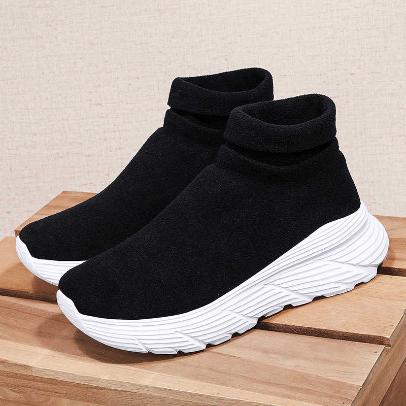 Fashion Light Weight Round Foot Casual Man Dress Sneakers Boots Mocasin Wedding Men Shoes Sports Universal Brand Clearance Outing