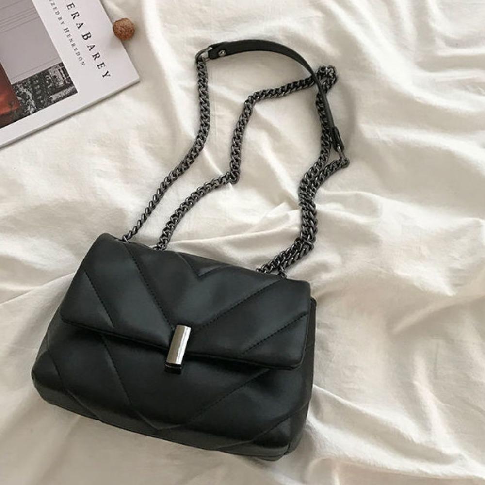Bag women's bag autumn and winter new simple and fashionable Xiaoxiangfeng shoulder messenger chain bag small square bag