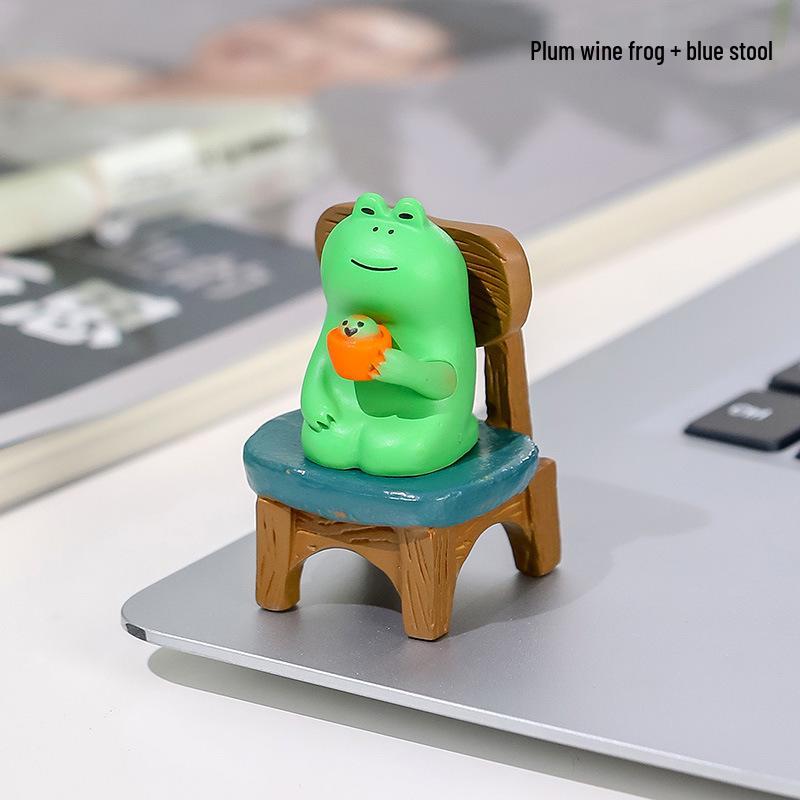 Frog Rocking Chair Cute Healing Decoration – Desktop Ornament for Office or Home