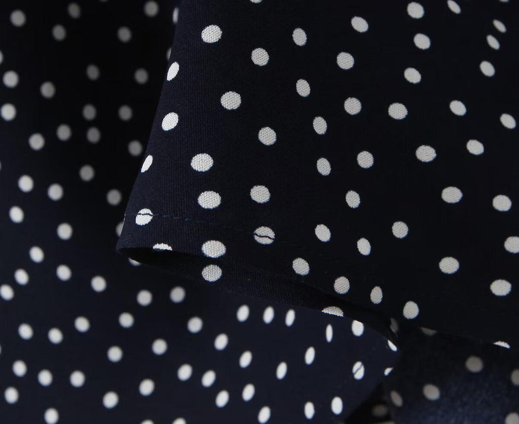 Elegant French Polka Dot Long V-Neck Lace Dress - Women's Summer 2026 Slimming Short-Sleeve Skirt.
