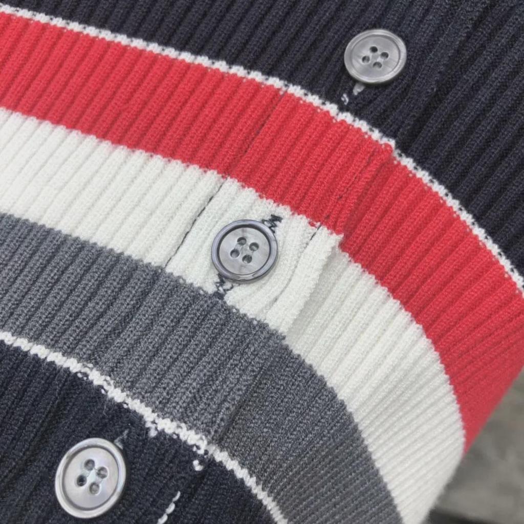 Unisex Knit Surf Jacquard Sweater - Round Neck, Wool, Casual All-Match for Autumn/Winter