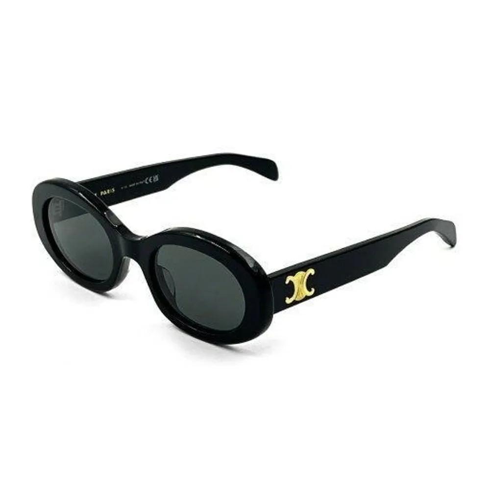 Triomphe 01 Sunglasses CL40194U 01A