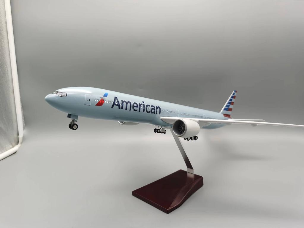 Decorate Airplane 47CM 1/157 For American Airlines (USA) Airplane Model 777 B777 Plastic Resin Replica Plane Model Collection