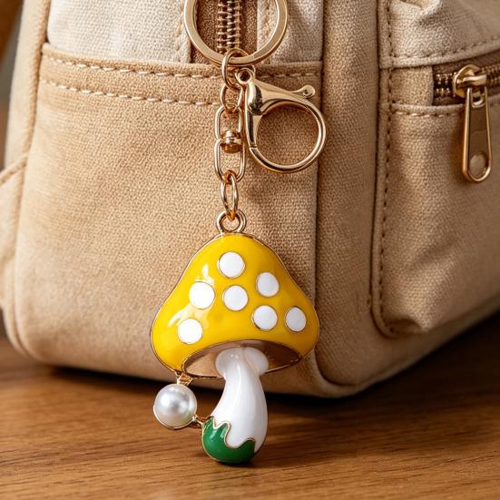 Zinc Alloy Keychain Pendant, Dripping Process Key Ring with Imitation Pearl Cartoon Mushroom Shape, Multiple Colors Bag Charm