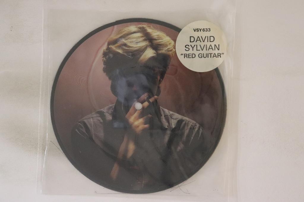 7inch Record DAVID SYLVIAN  Red Guitar  Forbidden Colours Ver VSY633 VIRGIN 1984 UK Rock Used