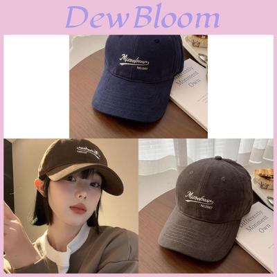 Casquette de baseball en coton pour femme, à large visière et à taille ajustable, idéale pour le printemps et l'automne.