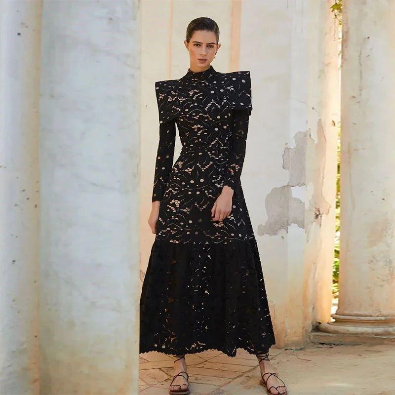 

Элегантное кружевное сетчатое платье макси с вырезами и полувысоким воротником для женщин Black S(S)