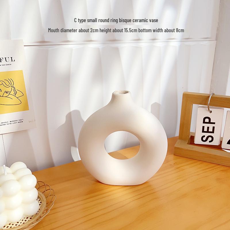 Green Plants Ceramic Vase with Hanging Bells and Artificial Flowers - Home Decoration Props