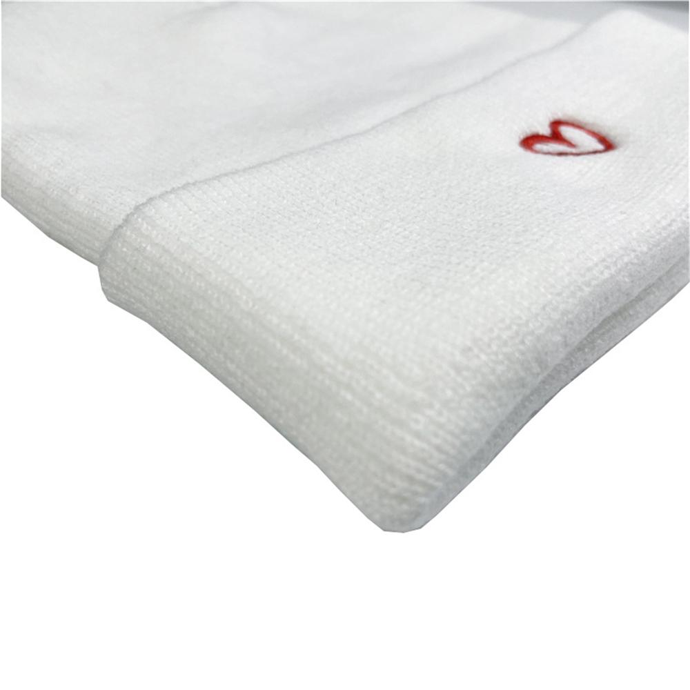 1pcs Men's Women's New Designer Little Heart Love Embroidered Knitted Hat Unisex Warm Caps Black White