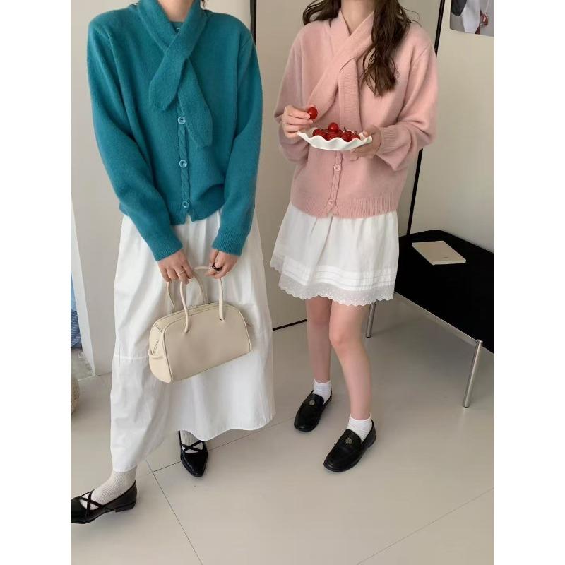 New Solid Color Simple Temperament Single-breasted Knitted Cardigan with Scarf Two-piece Women's Casual Jacket
