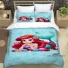 Uroczy komplet pościeli z postaciami Arielki z Małej Syrenki, idealny do dekoracji sypialni chłopców i dziewczynek