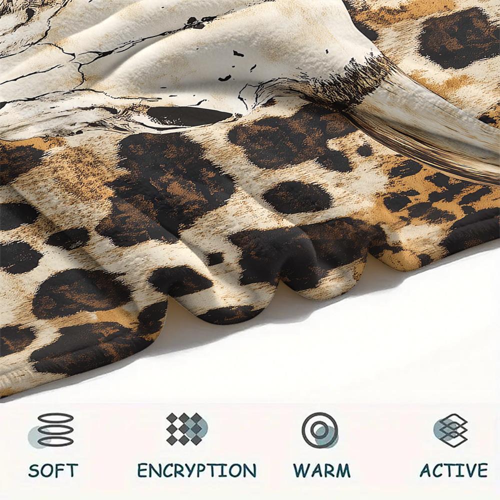 1Pc Western Cow Skull Print Flannel Blanket, High Quality Comfortable for All Seasons, Home Decor, Warmth and Comfort, Perfect for Christmas Gifts
