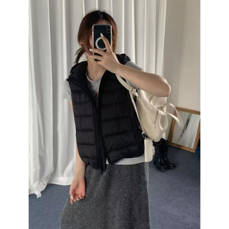 Ribs down vest women, autumn and winter new light and short stand-up collar down jacket, thin and warm outer vest