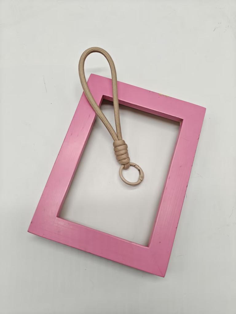 New colored hand-woven rope, mobile phone lanyard, doll bag, keychain DIY jewelry, pendant accessories.
