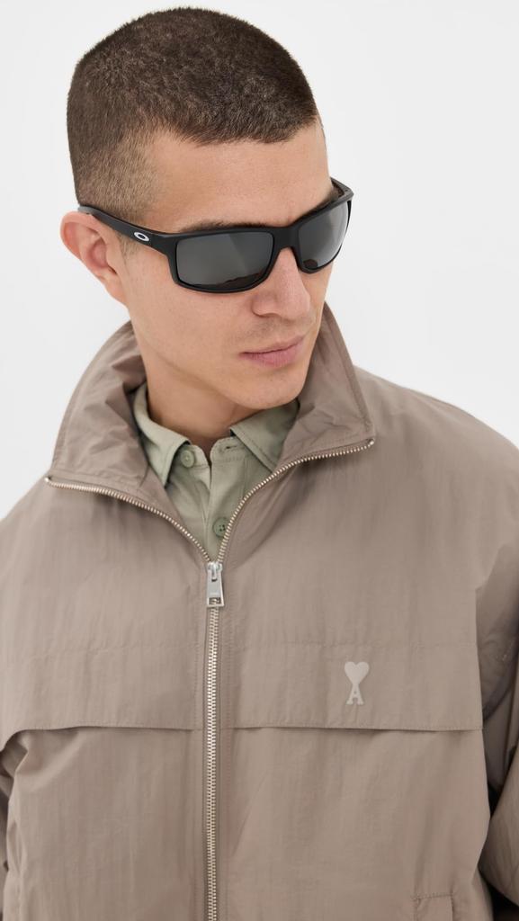 Oakley Sunglasses OO9470 Matte Black 62