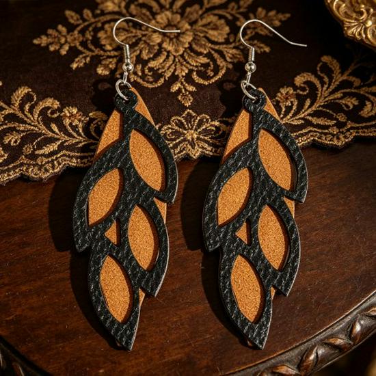 2026 European & American Retro Leather Hollow-Out Geometric Earrings for Women - Simple, Versatile, Creative Design.