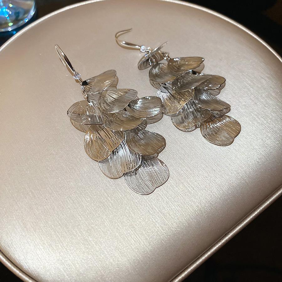 Bohemian Ethnic Style Feathers Fringed Earrings Ear Hooks Personalized Vacation Wind Ears