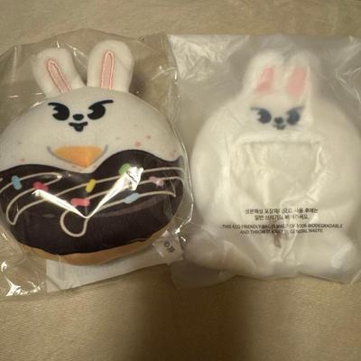 [USED] StrayKids SKZOO 10cm PLUSH OUTFIT Leavitt