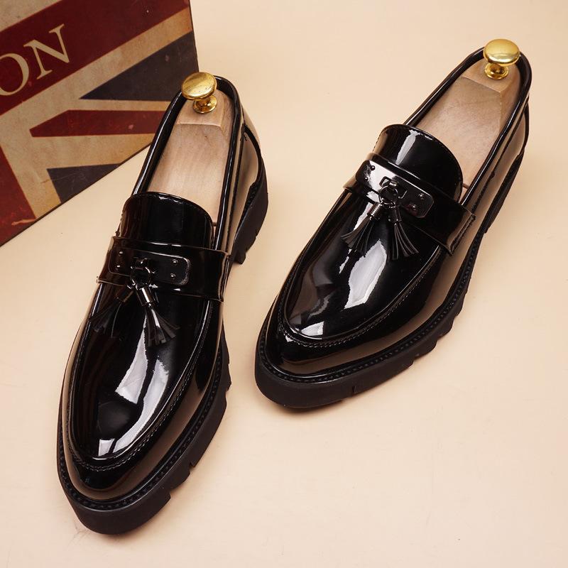 Italian Designer Shoes for Men Luxury Fashion Patent Leather Tassels Shoe Black Trendy Platform Loafers Youth Footwear Man