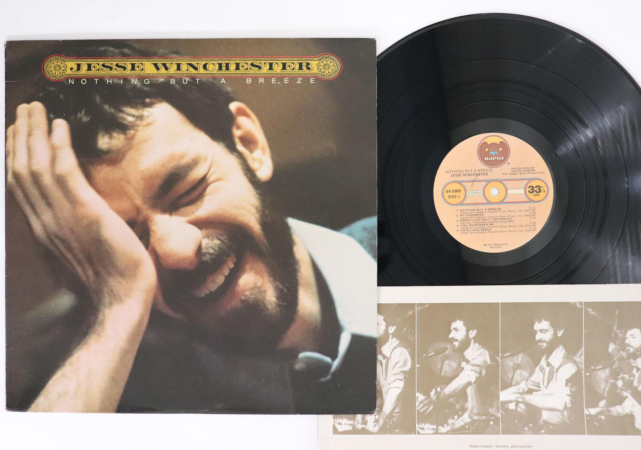 

LP Record JESSE WINCHESTER - Nothing But A Breeze BR6968 BEARSVILLE 1977 US Rock Used