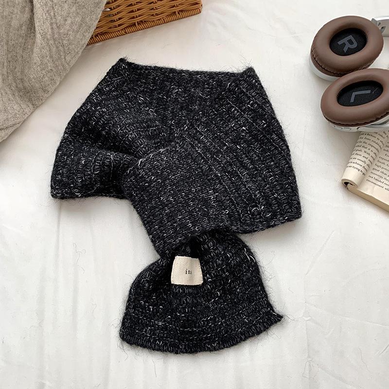 Autumn and Winter Scarf Women's New Solid Color Versatile Piercing Cross Warm Wool Knitted Scarf Small Scarf