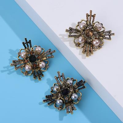Vintage Baroque Pearl Corsage Tide Creative Pearl Brooch Men'S And Women'S Same Elegant Pin
