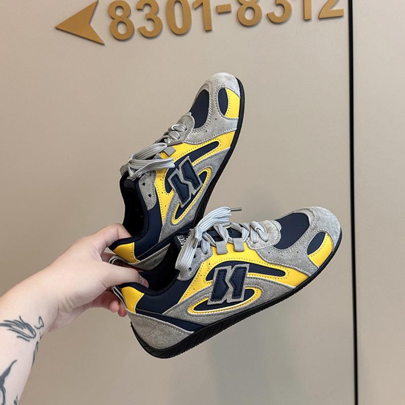 Piaohong Versatile Retro Style Color Matching Splicing Flat-bottomed German Training Shoes Women's 2025 Autumn and Winter New Versatile Striped Sneak