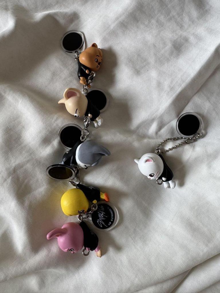 [USED] Skzoo Gacha Pinch and Connect Mascot Quokka Pogarri Ginillet Etc.