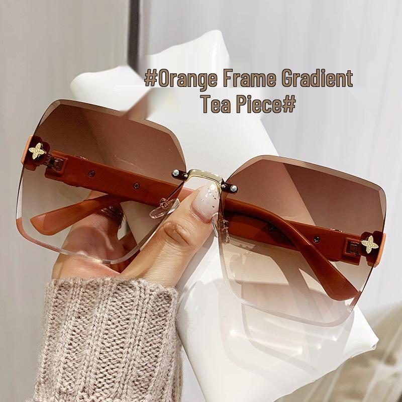 Trendy Unisex Retro Frameless Cut-Edge Sunglasses with Large UV Protective Lenses
