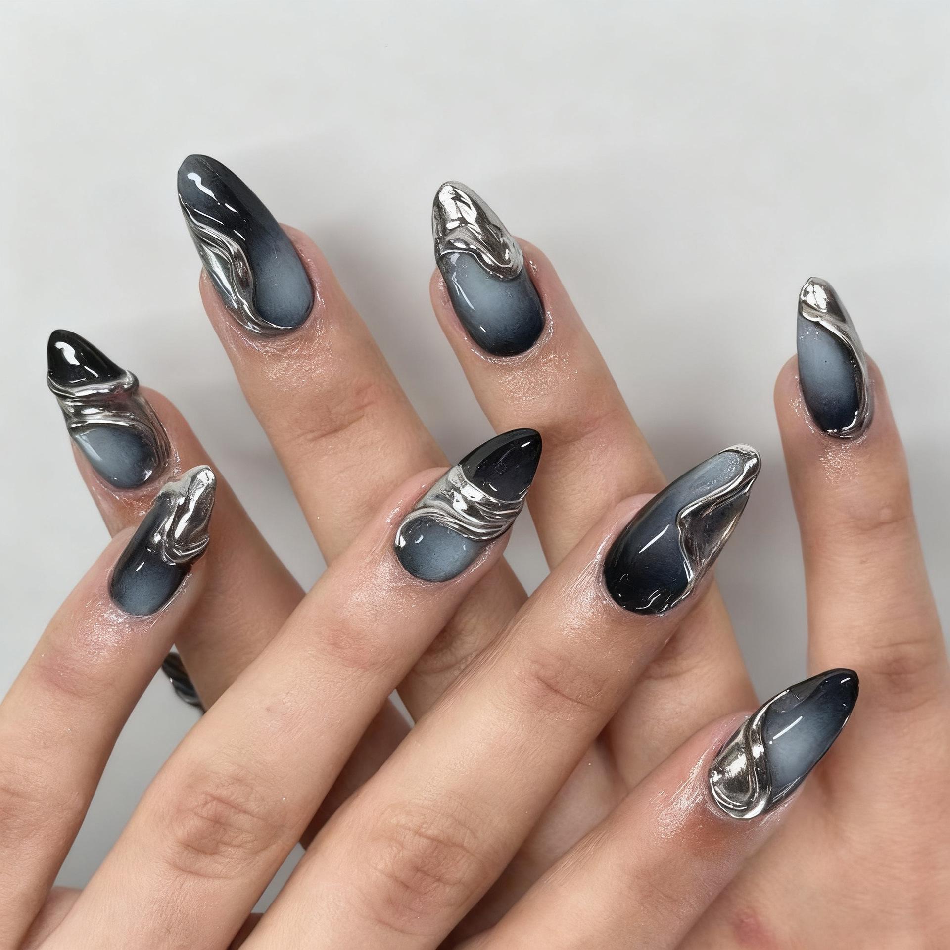 30pcs 3D Gold Foil Almond-Shaped French Tips Silver Mirror Wearable Fake Nails