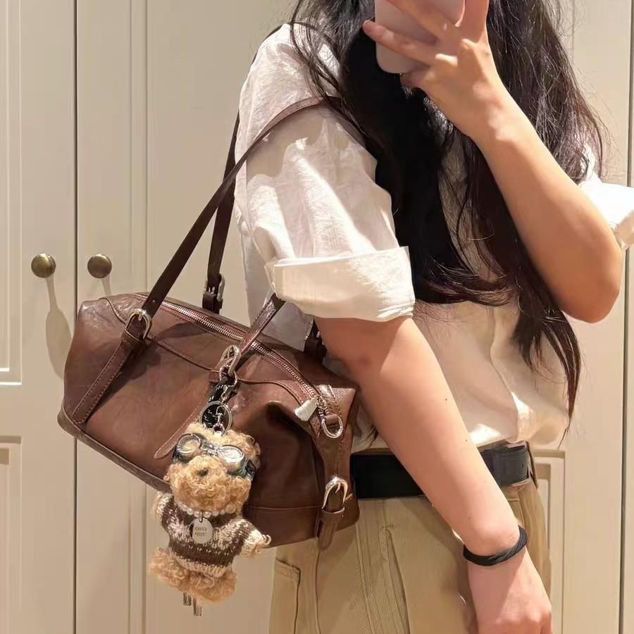 

Nanfeng Versatile Women s Bag Hepburn Garden Pillow Bag Women s 2025 New Retro Color Matching Handbag One Shoulder Crossbody