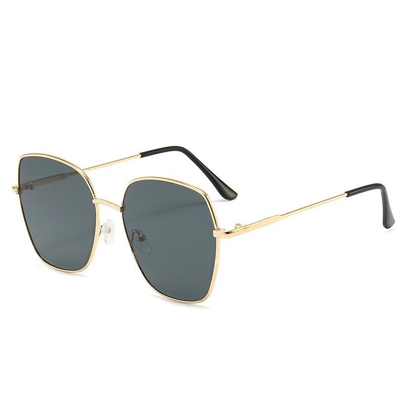 Fashion Metal Square Sunglasses UV400 Protection Gradient Lens Summer Driving Eyewear for Men Gafas De Sol