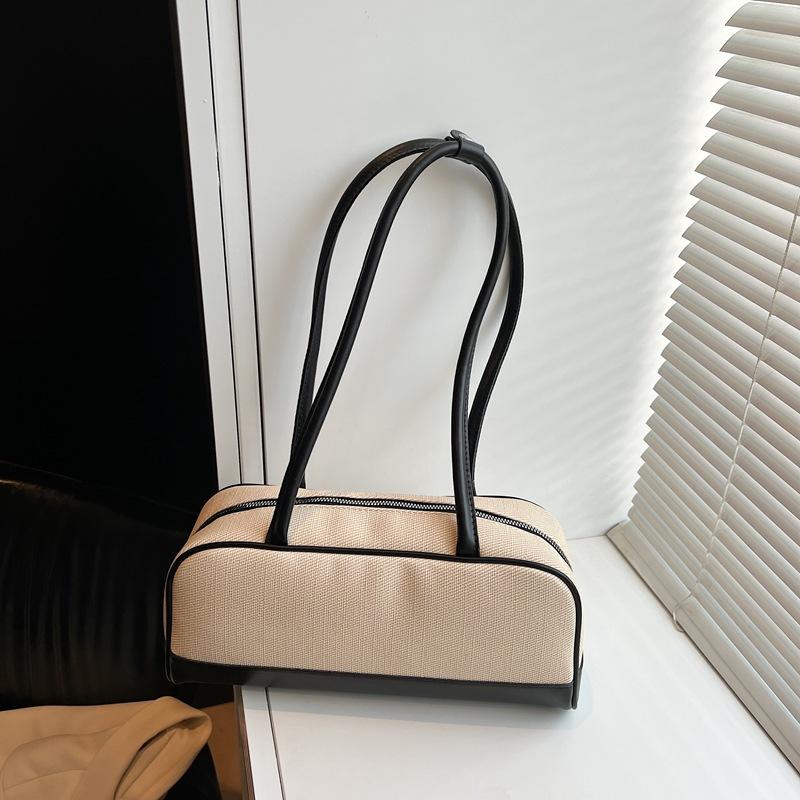 

Premium casual splicing bowling bag new fashion trendy versatile handbag women s armpit bag чорний