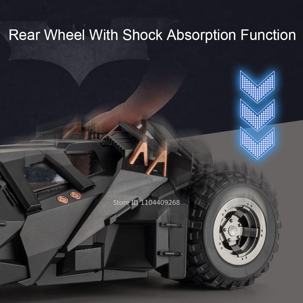 1:18 Large Size The Dark Knight Trilogy Batmobile Sports Car Model Toy Sound Light Spray Shock Absorption Models Ornaments Gifts