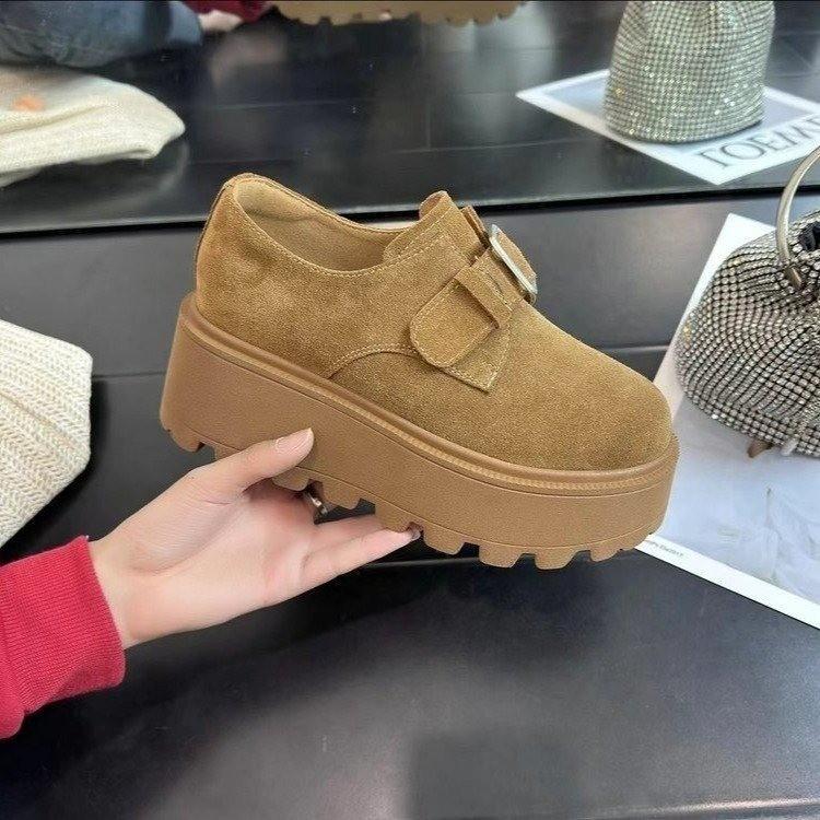 

Дизайнерские женские туфли на платформе, лоферы, повседневные кроссовки, осень-зима, новые туфли, женская обувь, тренд, для отдыха на природе, путешествия, уютная обувь для женщин 35