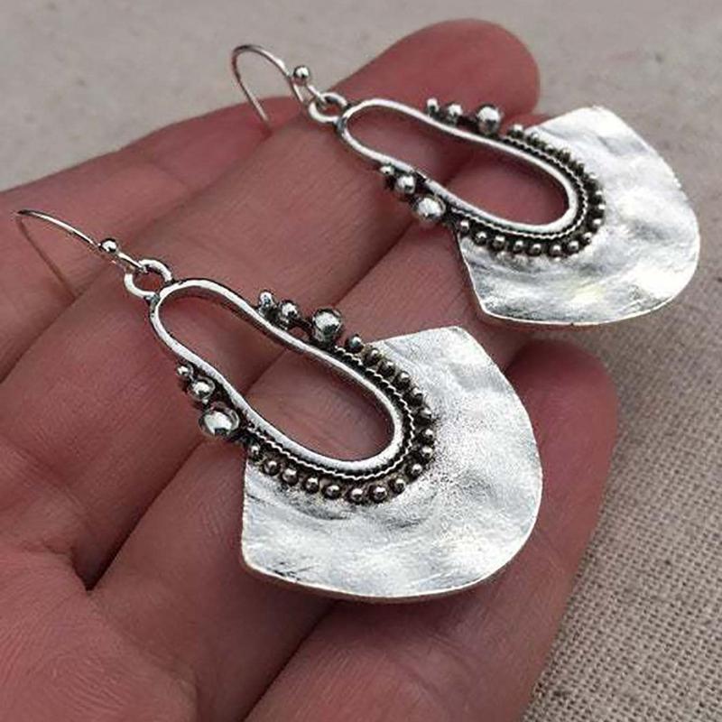 1pair Vintage Zinc Alloy Round Ball Decor Sector Drop Earrings For Women For Gift CLE