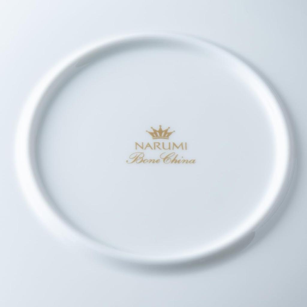NARUMI Ramage Plate, 23cm, White, Floral Print, Cute and Stylish Deep Plate, Gift Boxed, 52468-5637