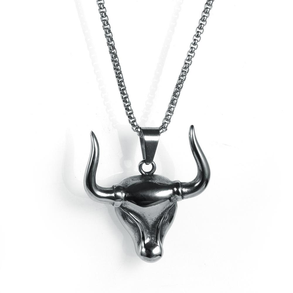 New European and American Stainless Steel Fashion Mens Bull Horn Pendant Animal Necklace