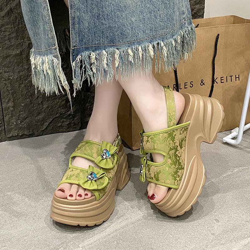 Chic and Elegant Woman Heeled Shoes 2024 Summer Luxury Designer Platform Sandals Girls Rome Casual Black Gladiator Wedge Fashion