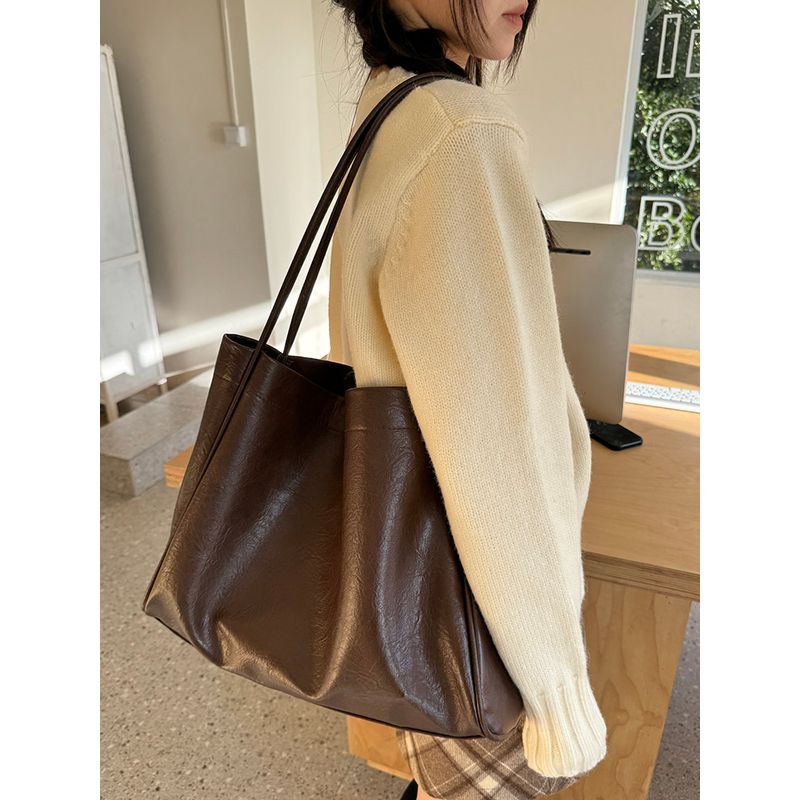 

Tote Bag Women s Large Capacity Maillard Soft Tote Bag