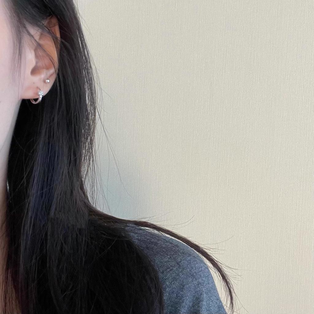 Simple Mini Micro-set Silver Earrings Female Daily Cold Wind Hundred Match Earrings Adjustable Vein Circle Elegant Simple Hoop Earrings