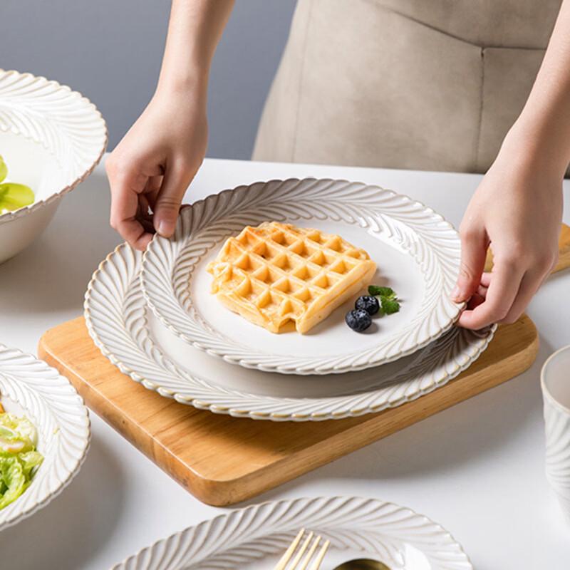 OLOEY Japanese Style Ceramic Serving Plate