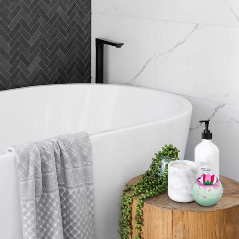 BOMP COSMETICS Best Bud Bath Blaster