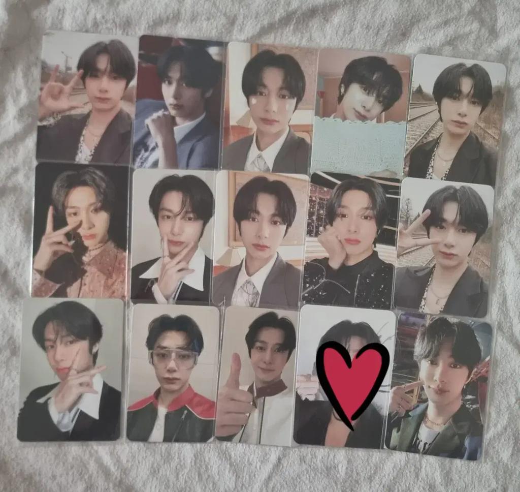 MONSTA X Hyungwon Photocard Used
